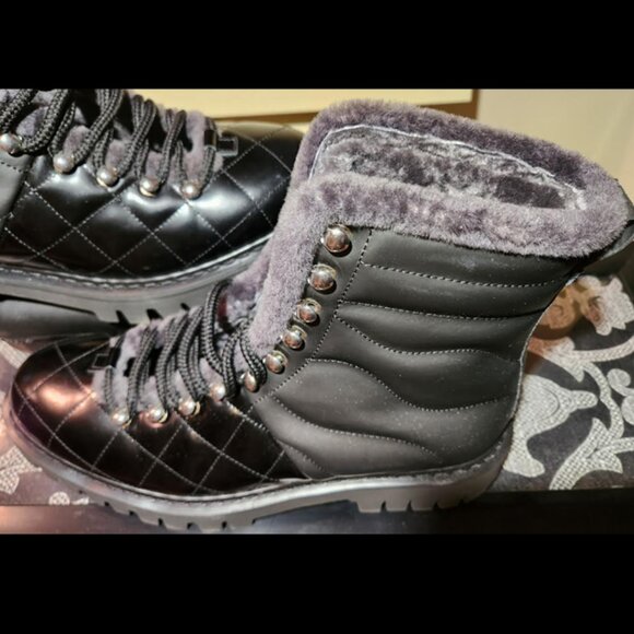 John Galliano of Paris - Fur-lined Boots - 10 1/2 New in Box - Picture 4 of 7